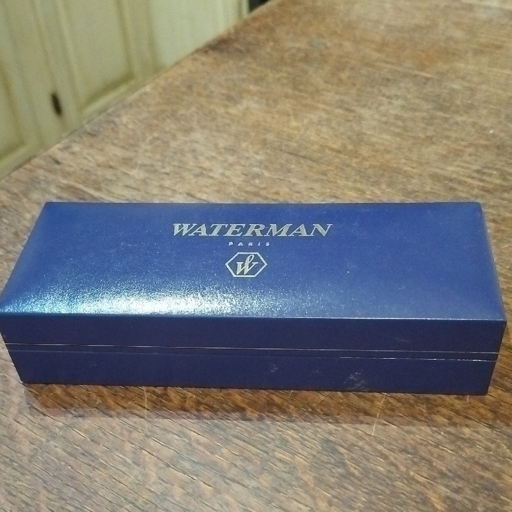 Waterman Expert II Ballpoint Pen. Housecshelf3